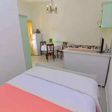 Apartamento With Parking Space Veli Losinj, Losinj - 21185 *