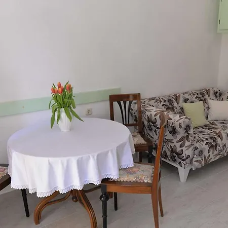 Apartamento With Parking Space Veli Losinj, Losinj - 21185 Veli Lošinj