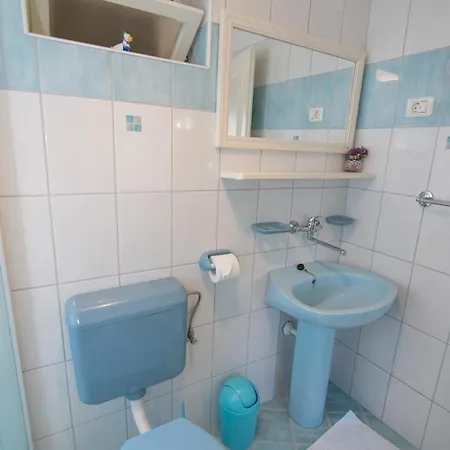 With A Parking Space Veli Losinj, Losinj - 21185 Apartamento
