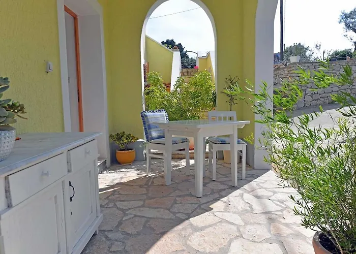 Apartamento With Parking Space Veli Losinj, Losinj - 21185 *