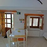 Appartement With Parking Space Veli Losinj, Losinj - 21185 *