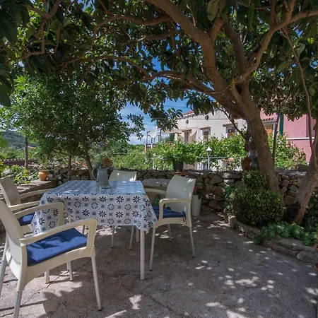 With Parking Space Veli Losinj, Losinj - 21185 * Veli Losinj